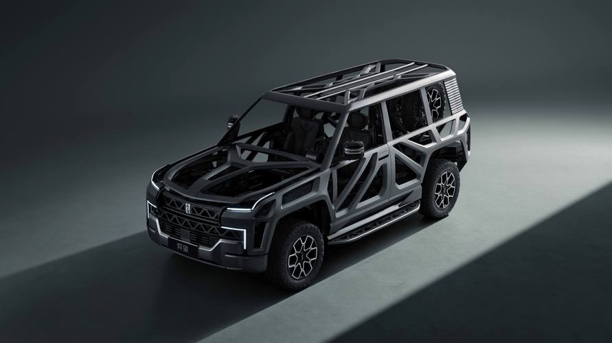 成都115仰望U8硬派越野的科技魅力，国能汽车对传统燃油车市场的冲击